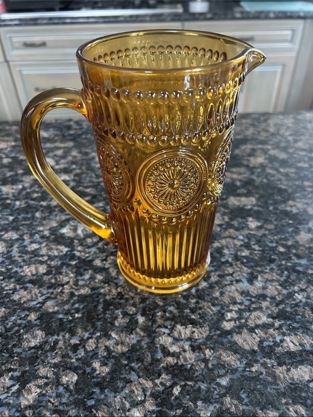 ASHLAND 35 OZ BROWN GLASS PITCHER